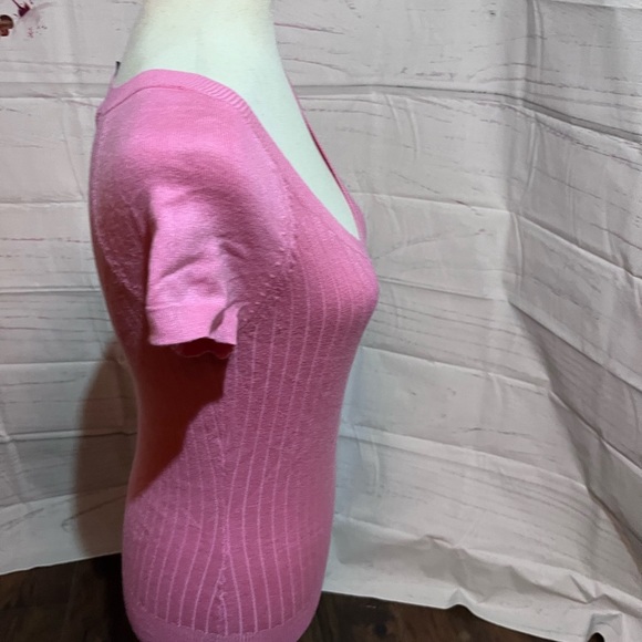 New York company pink short sleeve sweater - Picture 5 of 5